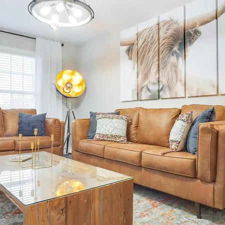 Modern Townhome Walk To Tennessee Tech University